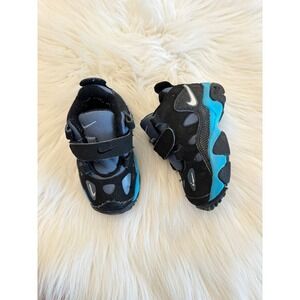 Nike‎ Turf Raider size 5